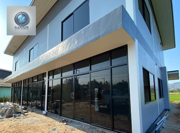 รับออกแบบและติดตั้งงานอลูมิเนียม